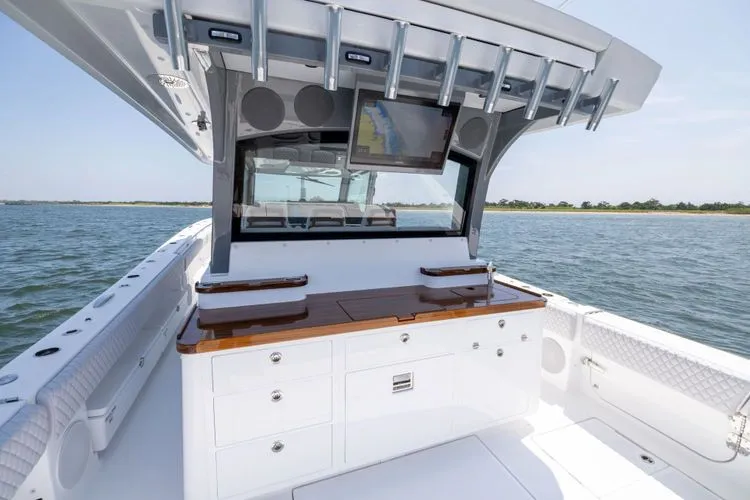 Slide: The Image of 2026 Hcb 48 Campeon - Image 15 - 15