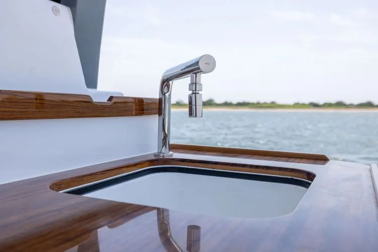 Slide: The Image of 2026 Hcb 48 Campeon - Image 19 - 19