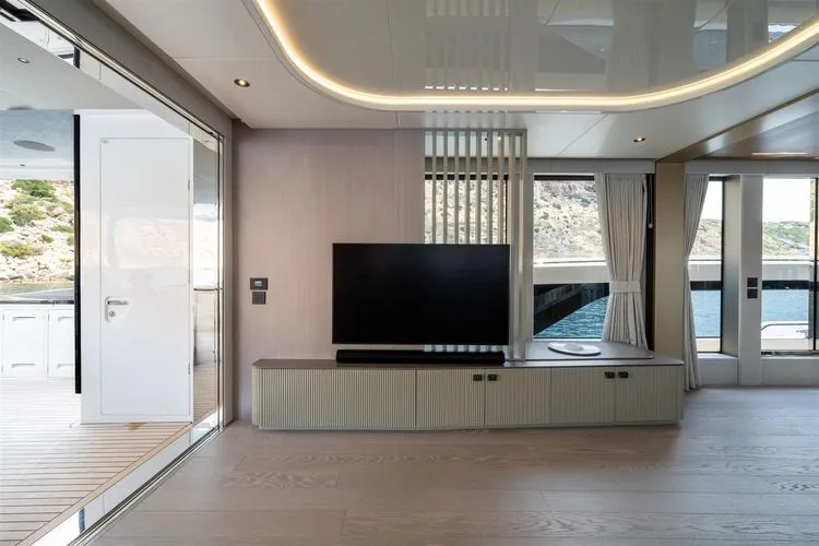 Slide: The Image of 2026 Sunseeker 82 Ocean Enclosed - Image 16 - 16