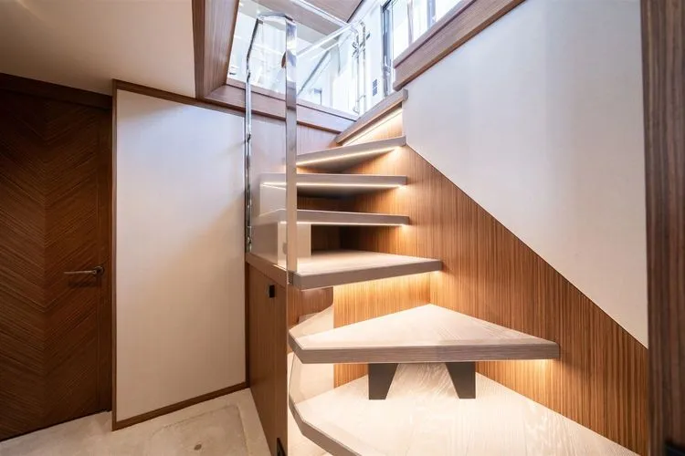 Slide: The Image of 2026 Sunseeker 82 Ocean Enclosed - Image 32 - 32