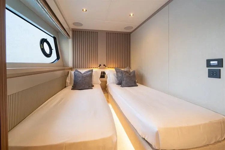 Slide: The Image of 2026 Sunseeker 82 Ocean Enclosed - Image 49 - 49