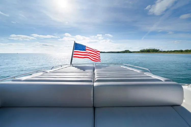 Slide: The Image of 2018 Sunseeker 68 Predator - Image 28 - 28