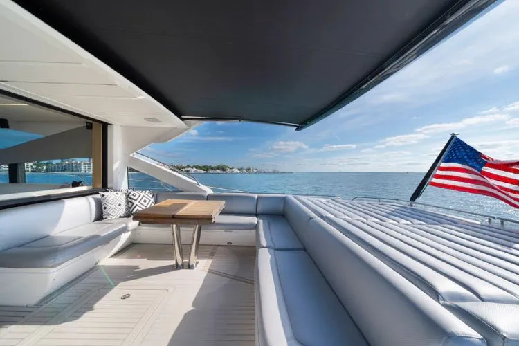 Slide: The Image of 2018 Sunseeker 68 Predator - Image 32 - 32