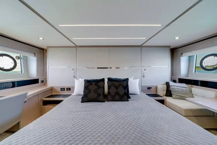 Slide: The Image of 2018 Sunseeker 68 Predator - Image 51 - 51