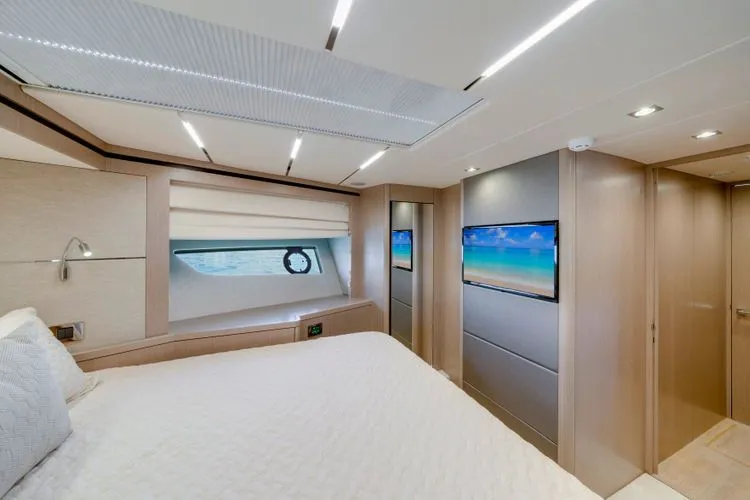 Slide: The Image of 2018 Sunseeker 68 Predator - Image 59 - 59