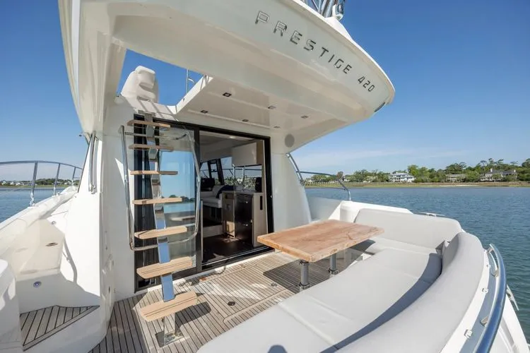 Slide: The Image of 2024 Prestige 420 - Image 17 - 17