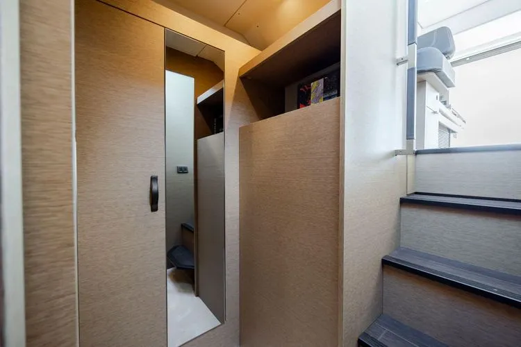 Slide: The Image of 2024 Prestige 420 - Image 41 - 41