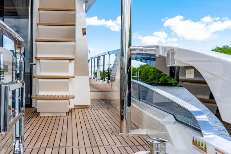 Slide: The Image of 2026 Absolute 70 Fly - Image 13 - 13