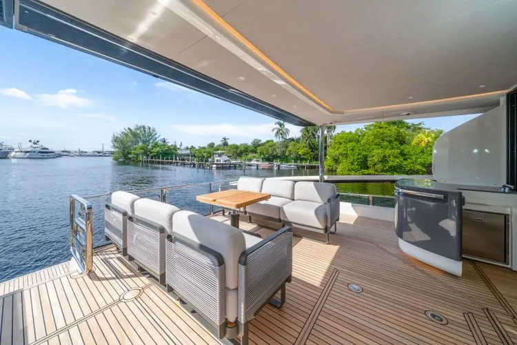 Slide: The Image of 2026 Absolute 70 Fly - Image 14 - 14