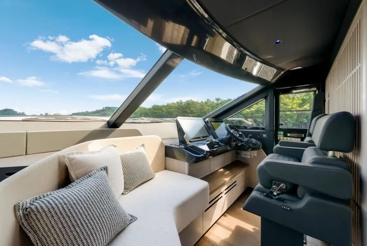 Slide: The Image of 2026 Absolute 70 Fly - Image 32 - 32