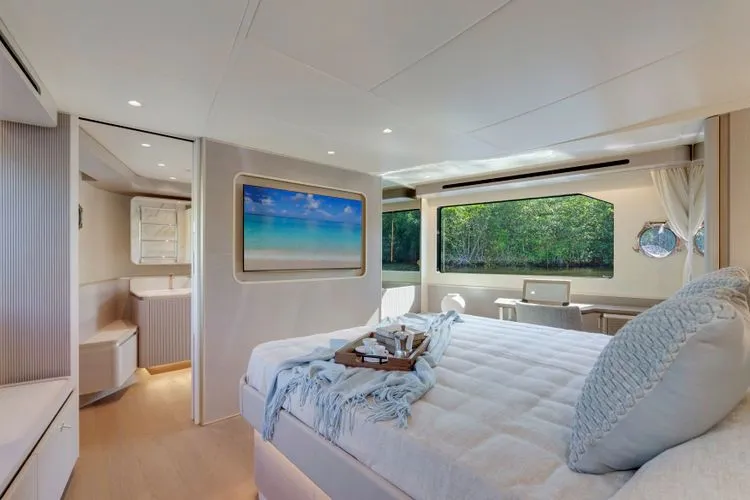 Slide: The Image of 2026 Absolute 70 Fly - Image 36 - 36