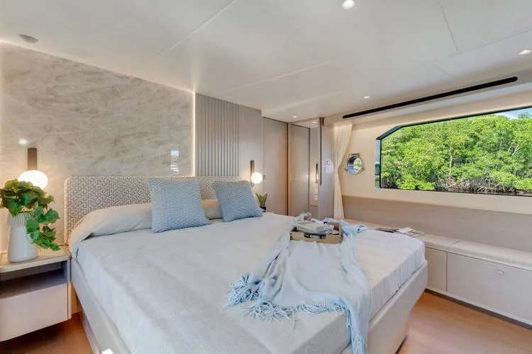 Slide: The Image of 2026 Absolute 70 Fly - Image 40 - 40