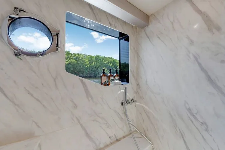 Slide: The Image of 2026 Absolute 70 Fly - Image 43 - 43