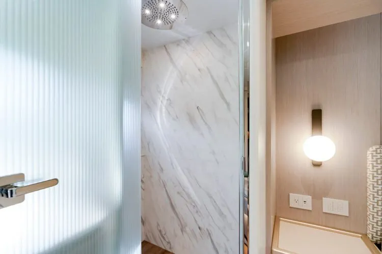 Slide: The Image of 2026 Absolute 70 Fly - Image 52 - 52