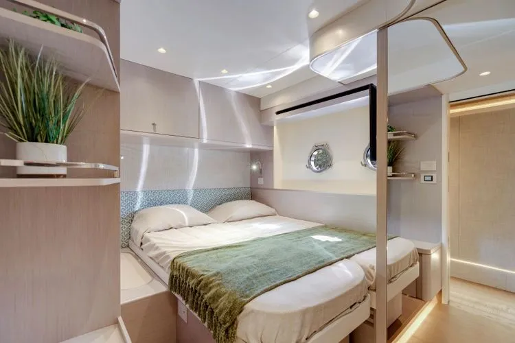 Slide: The Image of 2026 Absolute 70 Fly - Image 54 - 54