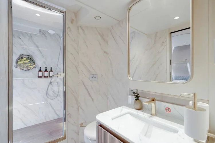 Slide: The Image of 2026 Absolute 70 Fly - Image 57 - 57