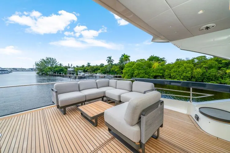 Slide: The Image of 2026 Absolute 70 Fly - Image 60 - 60