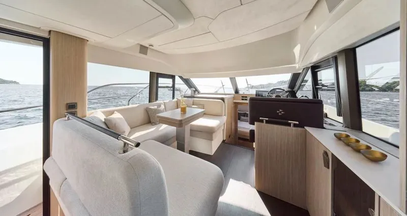 Slide: The Image of 2027 Prestige F4.3 - Image 12 - 12