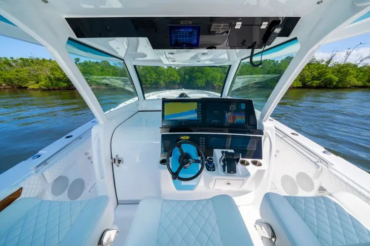 Slide: The Image of 2026 Hcb 48 Campeon - Image 21 - 21