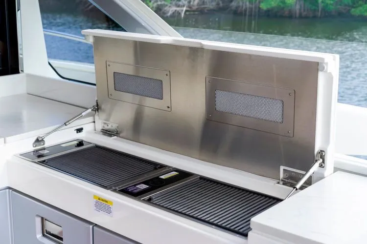 Slide: The Image of 2026 Riviera 6800 Sport Yacht - Image 31 - 31