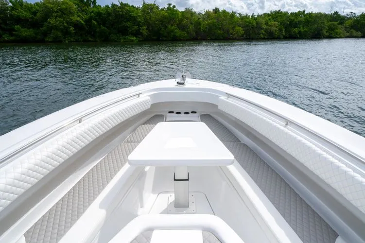 Slide: The Image of 2026 Hcb 42 Lujo - Image 28 - 28