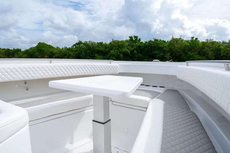 Slide: The Image of 2026 Hcb 42 Lujo - Image 29 - 29