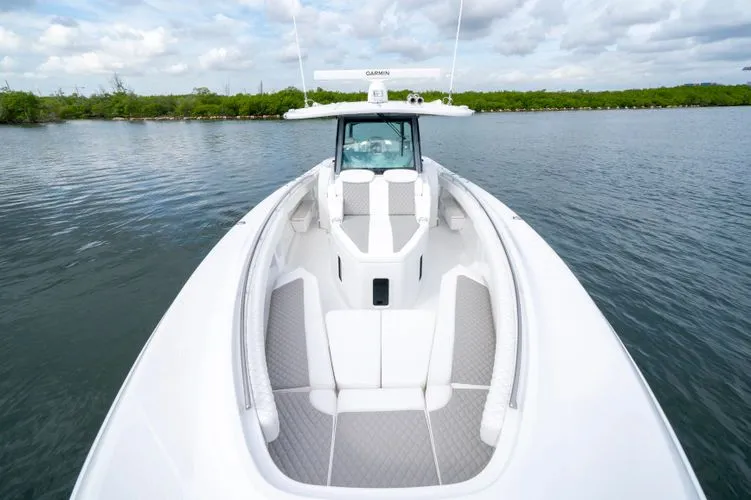 Slide: The Image of 2026 Hcb 42 Lujo - Image 33 - 33