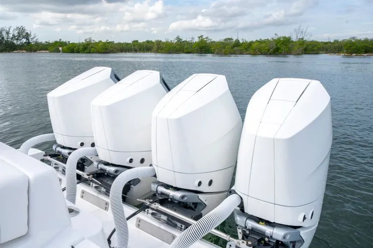 Slide: The Image of 2026 Hcb 42 Lujo - Image 7 - 7