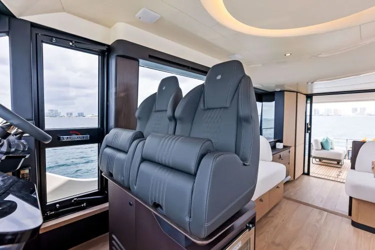 Slide: The Image of 2026 Absolute 52 Fly - Image 27 - 27