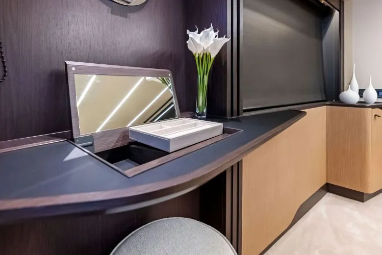 Slide: The Image of 2026 Absolute 52 Fly - Image 30 - 30