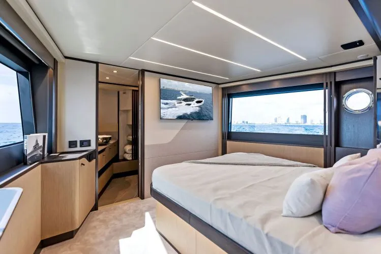 Slide: The Image of 2026 Absolute 52 Fly - Image 32 - 32