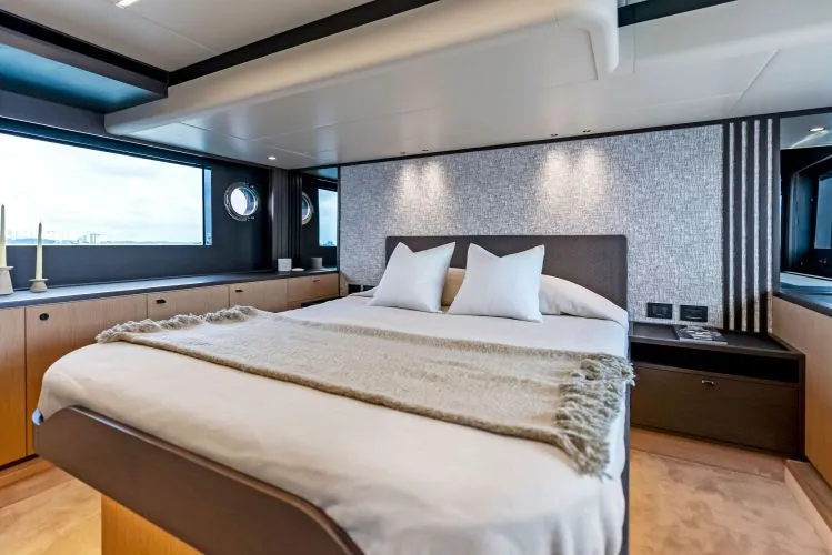 Slide: The Image of 2026 Absolute 52 Fly - Image 36 - 36