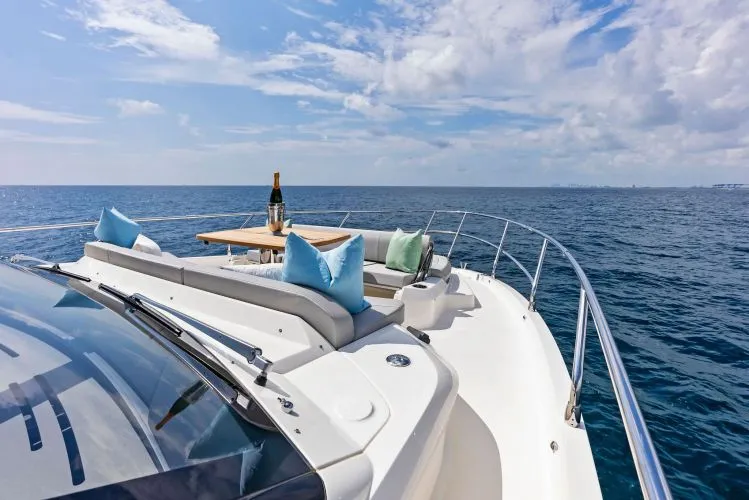 Slide: The Image of 2026 Absolute 52 Fly - Image 7 - 7