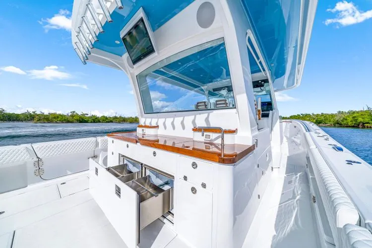 Slide: The Image of 2026 Hcb 56 Suenos Gix - Image 16 - 16