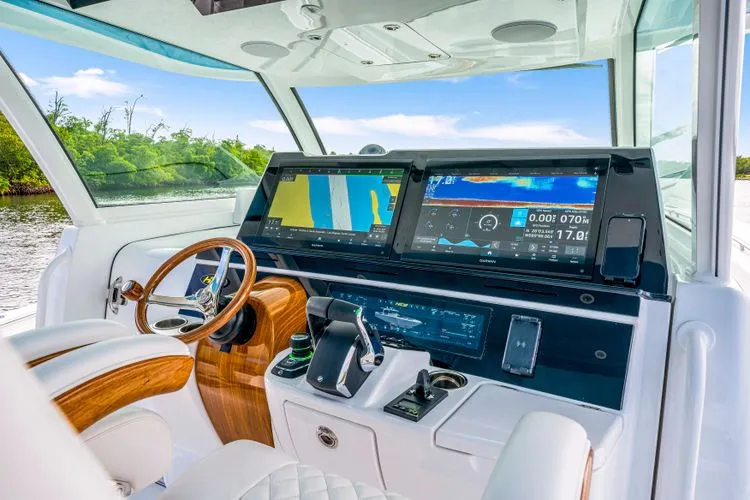 Slide: The Image of 2026 Hcb 56 Suenos Gix - Image 22 - 22