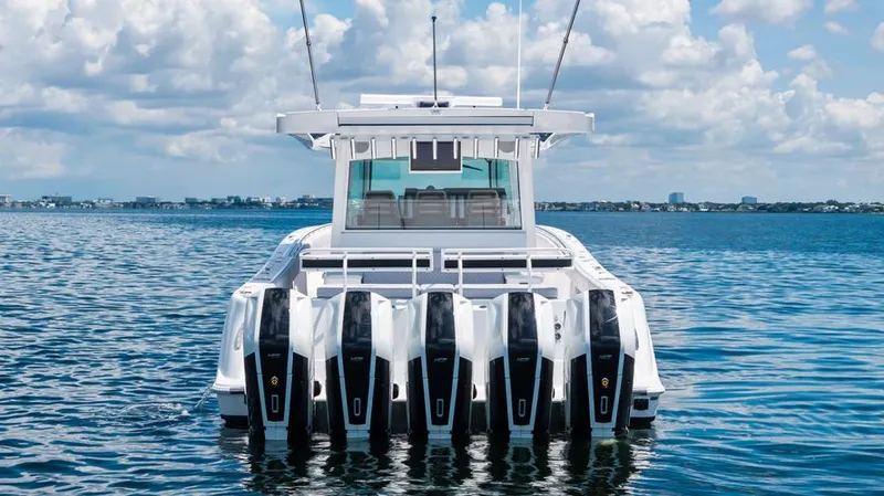 Slide: The Image of 2026 Hcb 56 Suenos Gix - Image 6 - 6