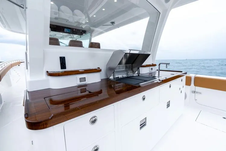 Slide: The Image of 2025 Hcb 56 Suenos Gix - Image 16 - 16