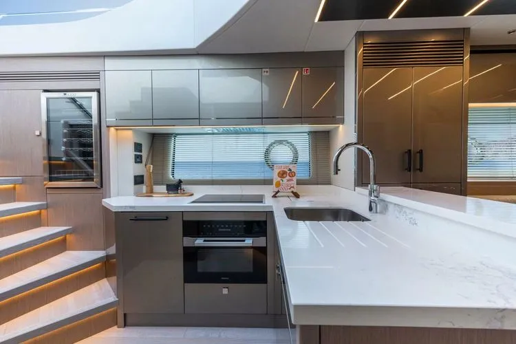 Slide: The Image of 2026 Sunseeker Predator 75 - Image 10 - 10