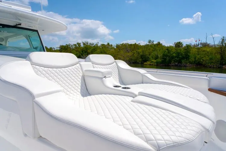 Slide: The Image of 2025 Hcb 65 Estrella - Image 34 - 34