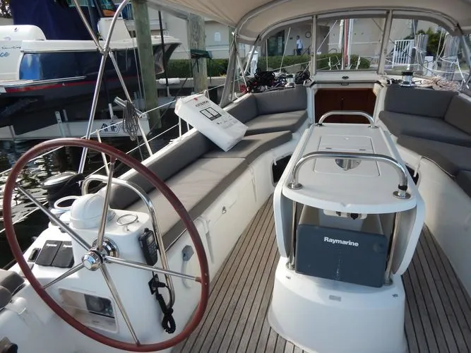 Slide: The Image of 2010 Jeanneau Sun Odyssey 50 Ds - Image 37 - 37