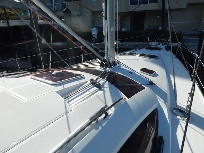 Slide: The Image of 2010 Jeanneau Sun Odyssey 50 Ds - Image 48 - 48