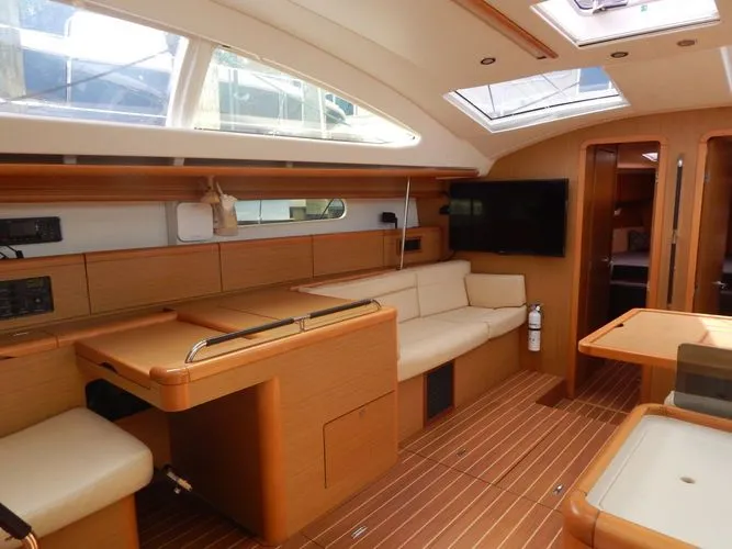 Slide: The Image of 2010 Jeanneau Sun Odyssey 50 Ds - Image 5 - 5