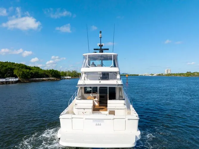 Slide: The Image of 2026 Riviera 50 Sports Motor Yacht - Image 11 - 11