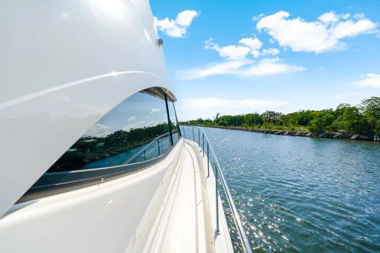 Slide: The Image of 2026 Riviera 50 Sports Motor Yacht - Image 12 - 12