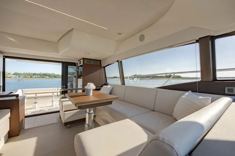 Slide: The Image of 2024 Prestige 460 - Image 32 - 32