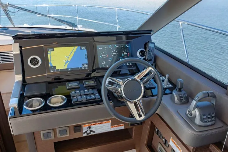 Slide: The Image of 2024 Prestige 460 - Image 35 - 35