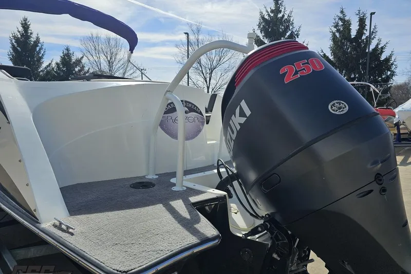 Slide: The Image of 2014 Caravelle 247 UU Razor E-Toon with Suzuki 250 outboard motor. - 34