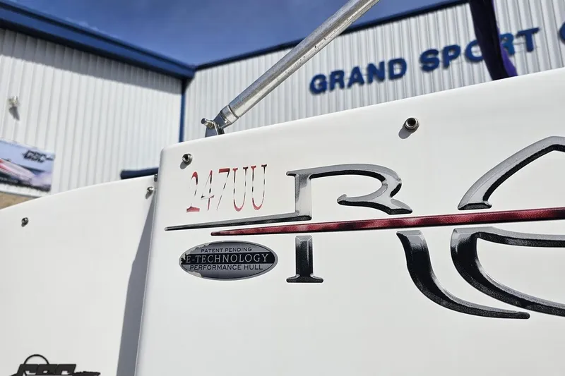 Slide: The Image of 2014 Caravelle 247 UU Razor E-Toon boat with E-Technology hull at Grand Sport. - 7