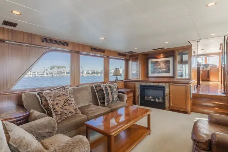 Slide: The Image of 2007 Grand Alaskan Enclosed Bridge Cpmy - Image 10 - 10