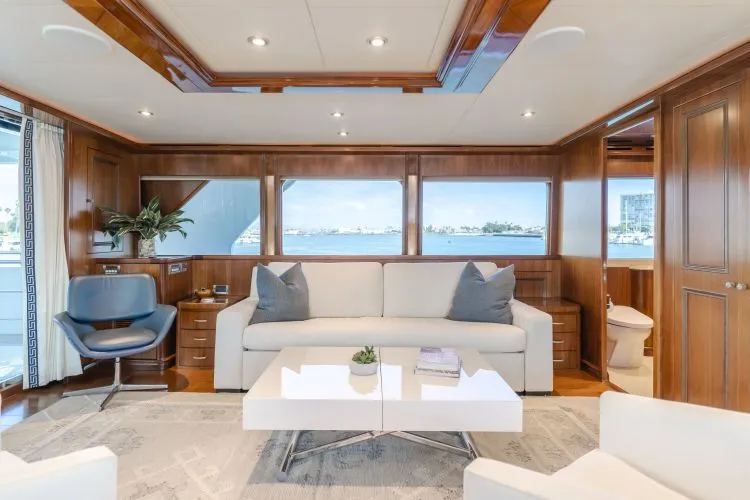 Slide: The Image of 2011 President Sterling Tri-deck - Image 24 - 24